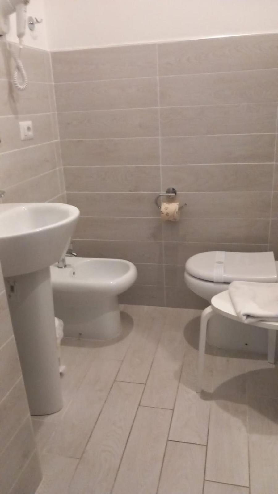 Affittacamere Ameli *