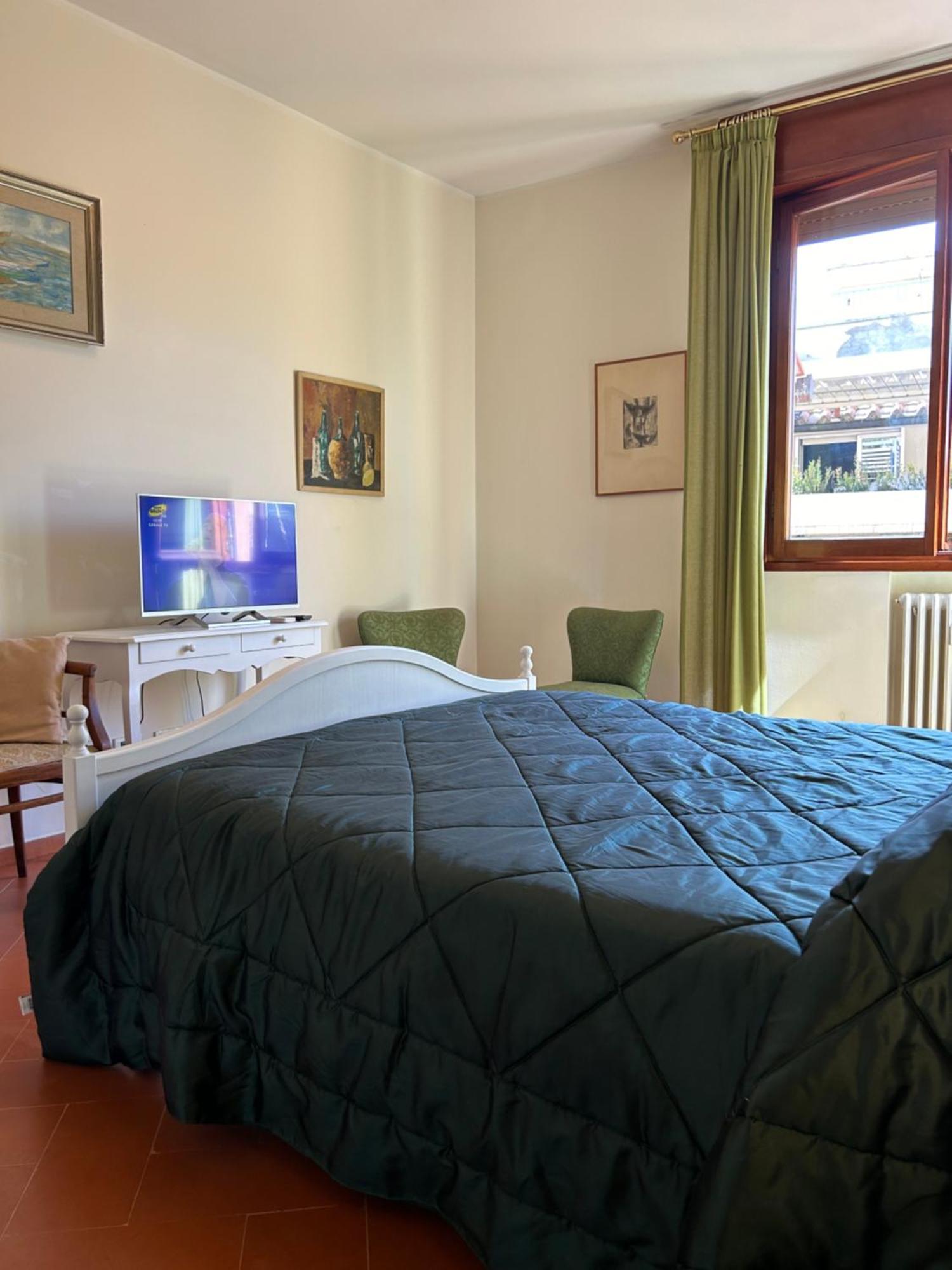 Borgo San Jacopo 8 *