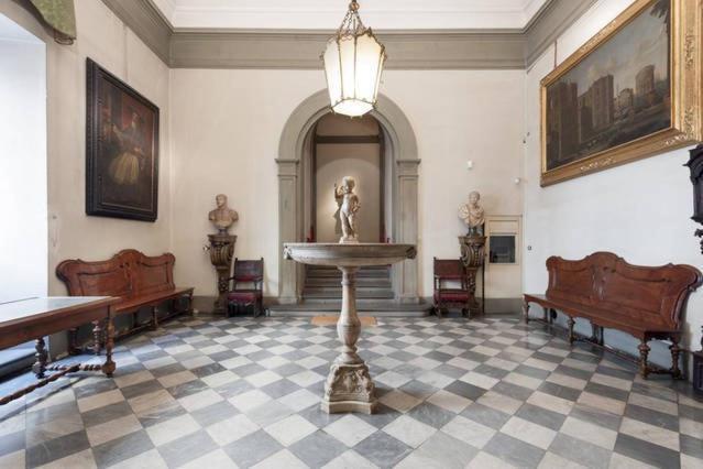 Palazzo Pandolfini's City-view Apartment *
