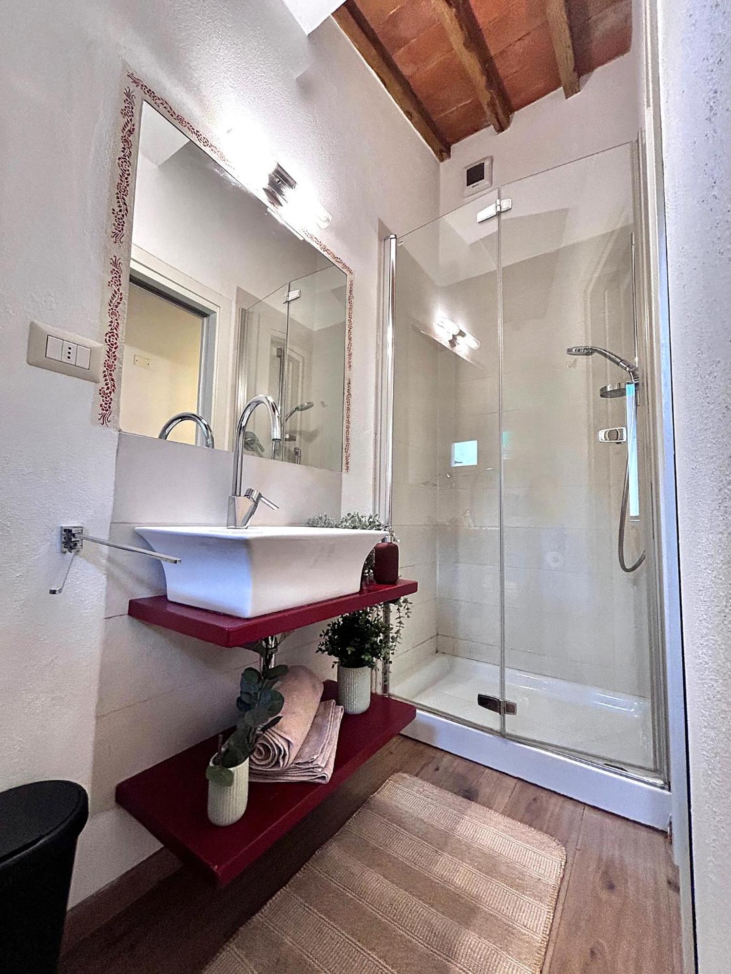 Characteristic In Santa Croce Apartment Florence