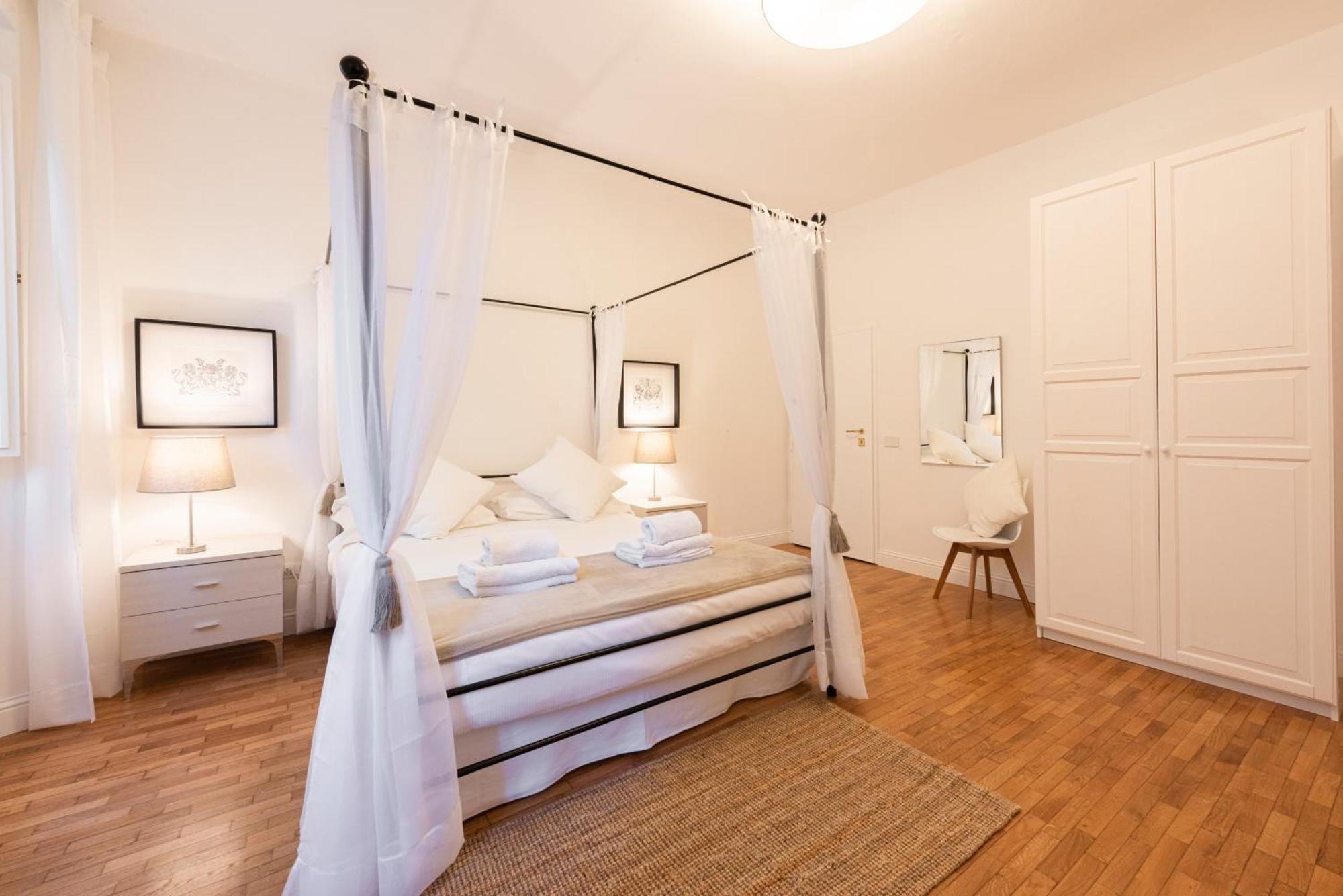 Apartment San Frediano Stile By Mmega