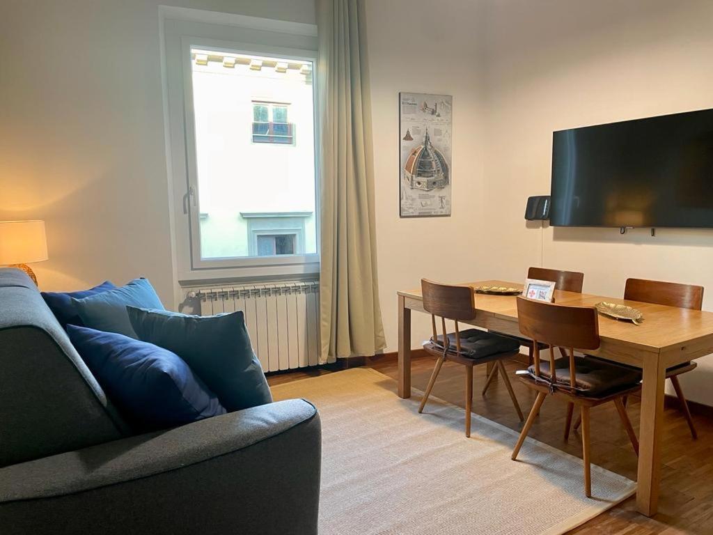 Apartment Novella's Loft Near Santa Maria Novella Station
