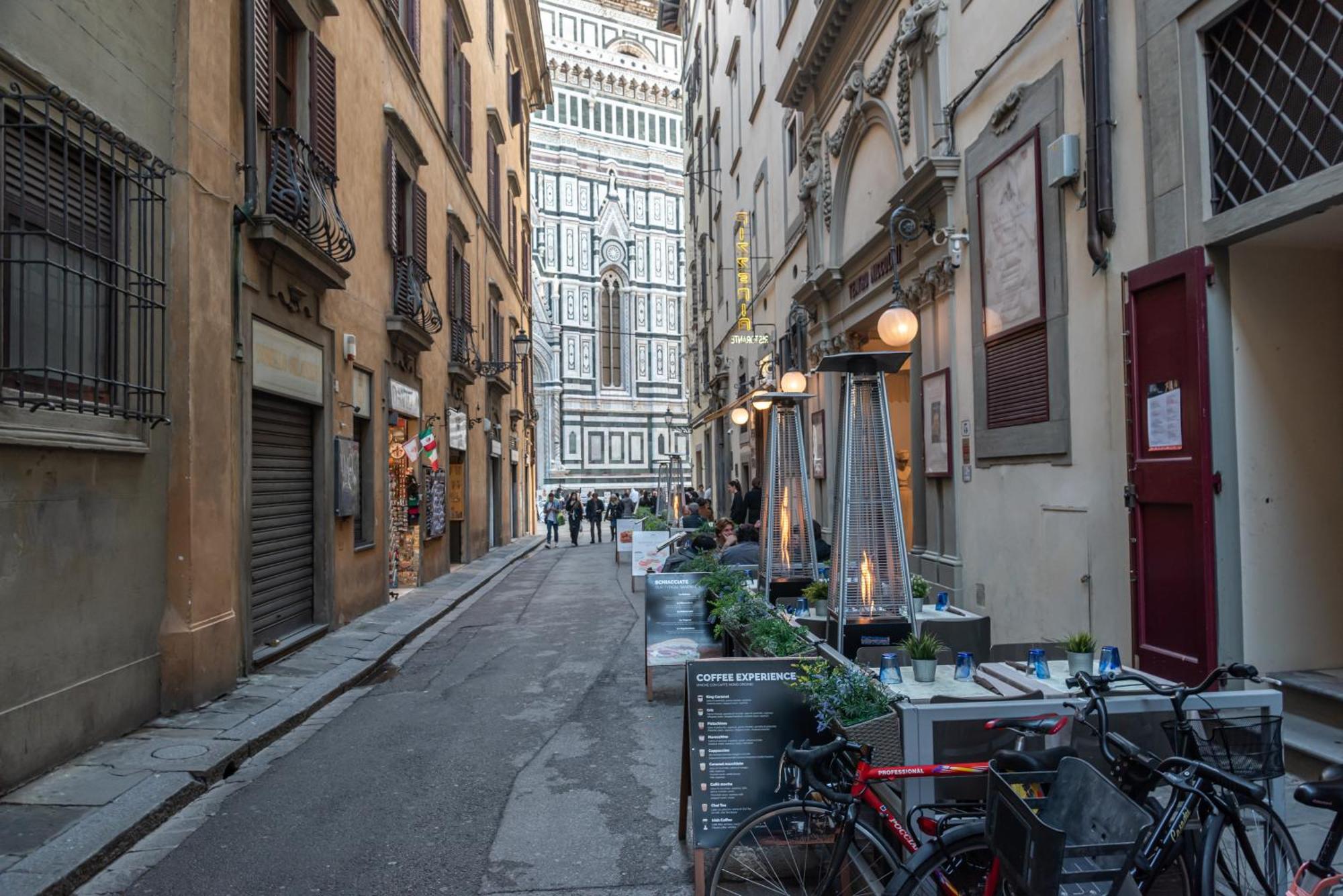 Sul Duomo Da Zia Pat - *