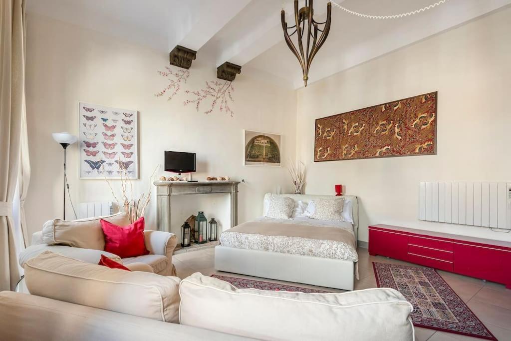 Piazza Signoria 1, Apartment Florence