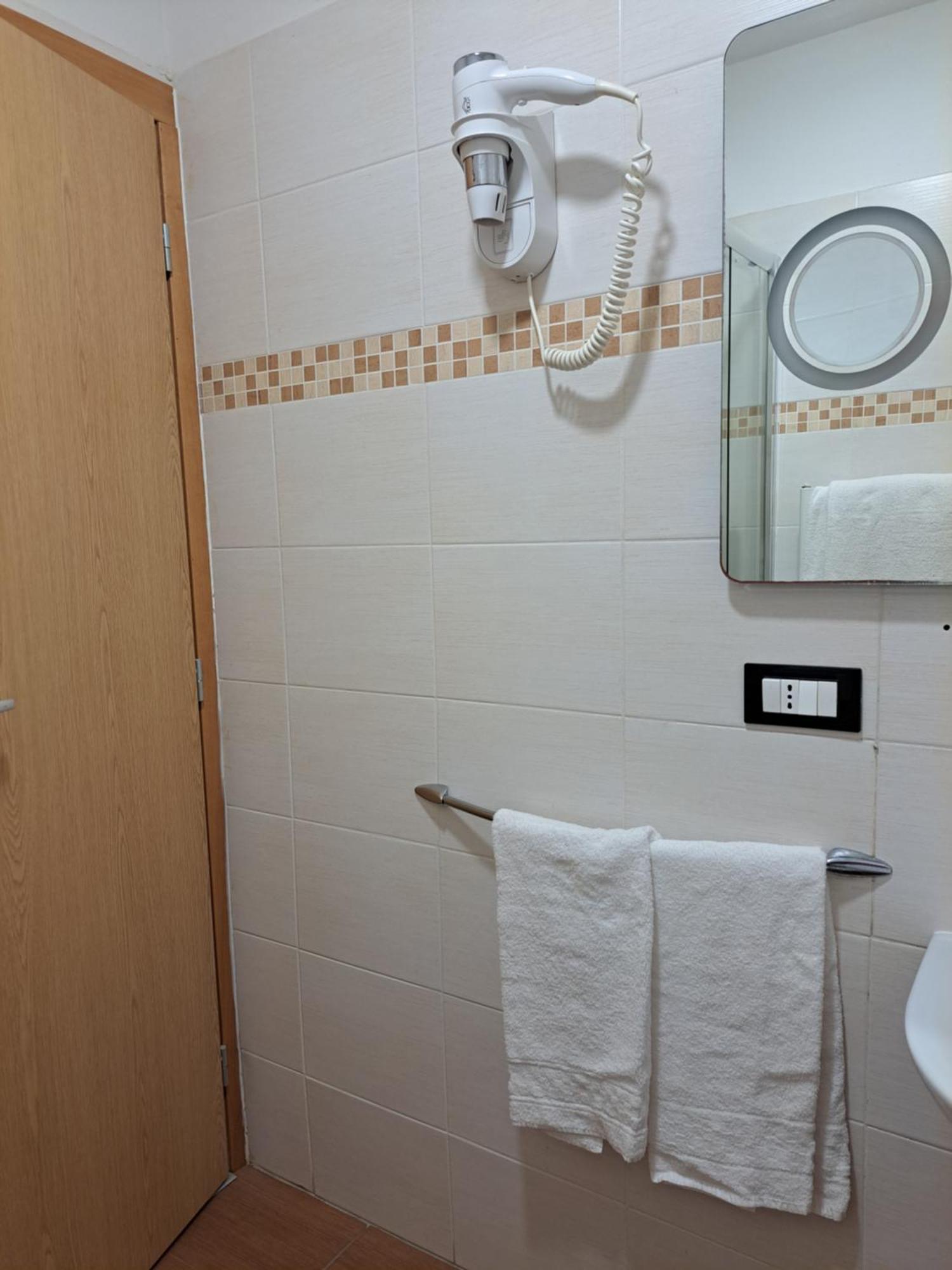 Leonum Bed & Breakfast *