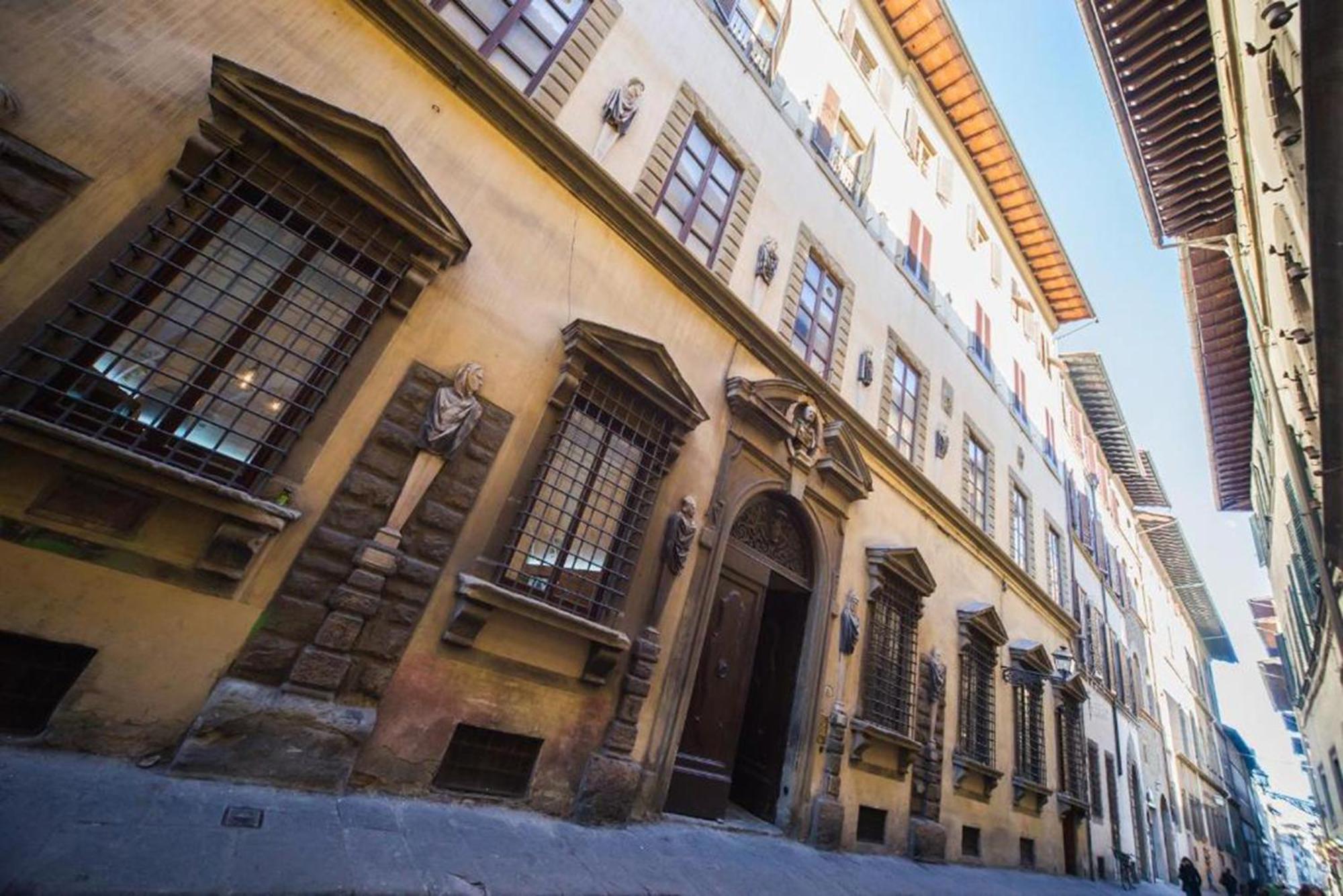 Residenza D'epoca Palazzo Valori Bed & Breakfast