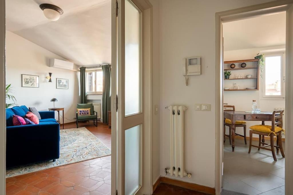 Buondelmonti Rooftop Apartment *