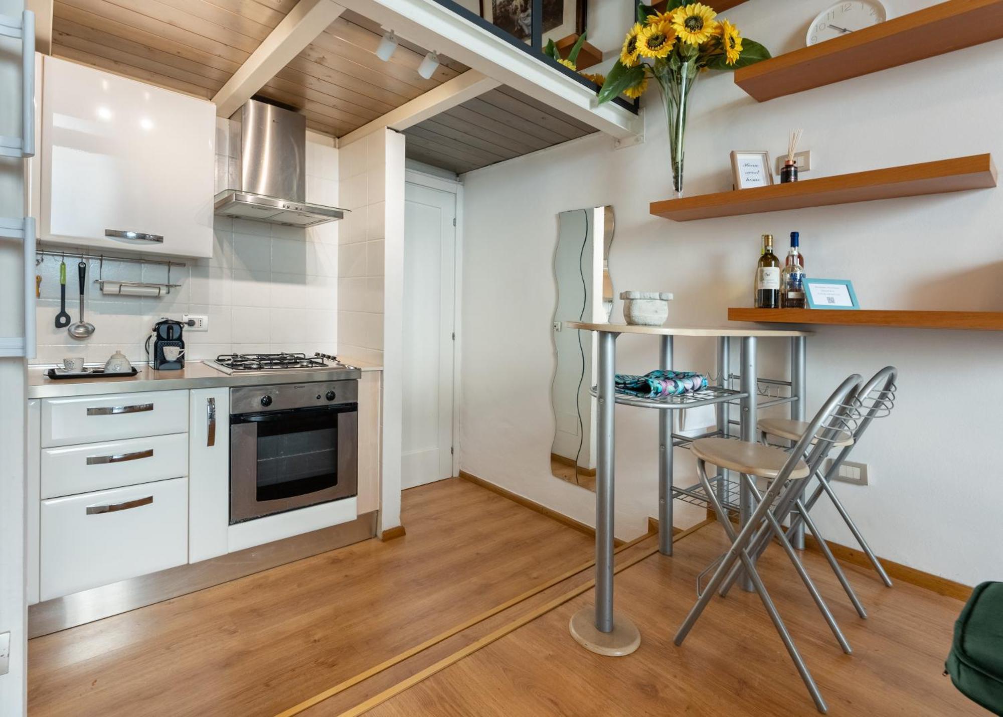 Metropolitan Loft: Center Base With Local Charm Apartment Florence