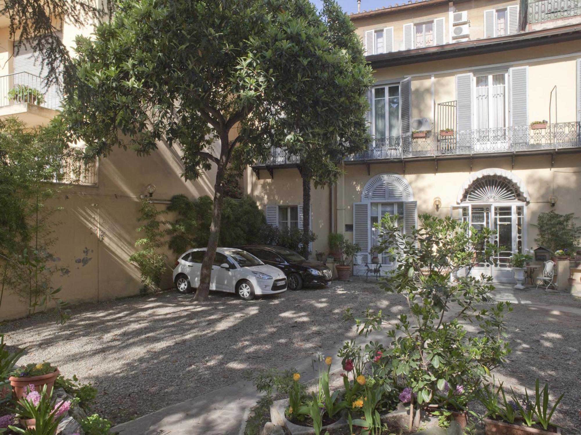 Hotel Liana 3*