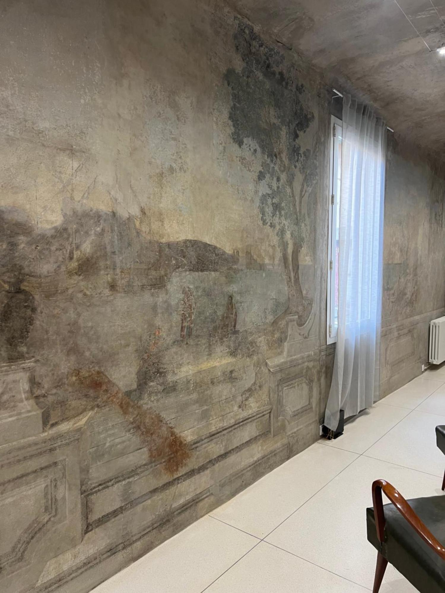 Apartment L'affresco - Relais In Santo Spirito Florence