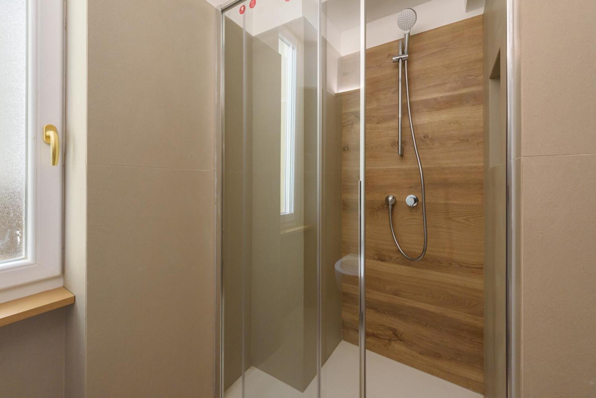 Apartment Anguillara Full Design By Mmega Florence