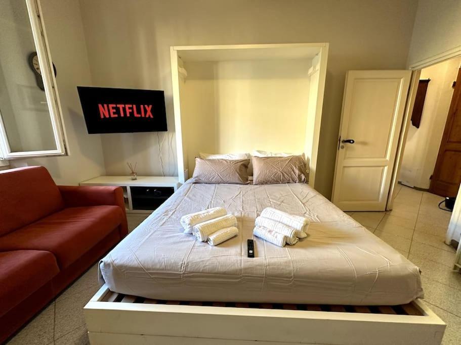 Bilocale Del Sole A Due Passi Dalla Stazione Apartment *