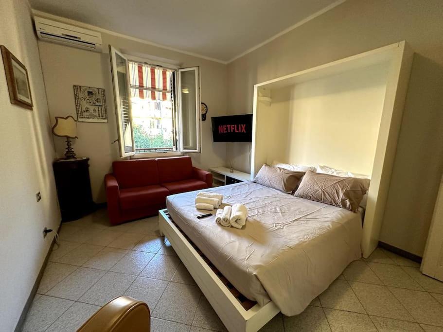Bilocale Del Sole A Due Passi Dalla Stazione Apartment Florence