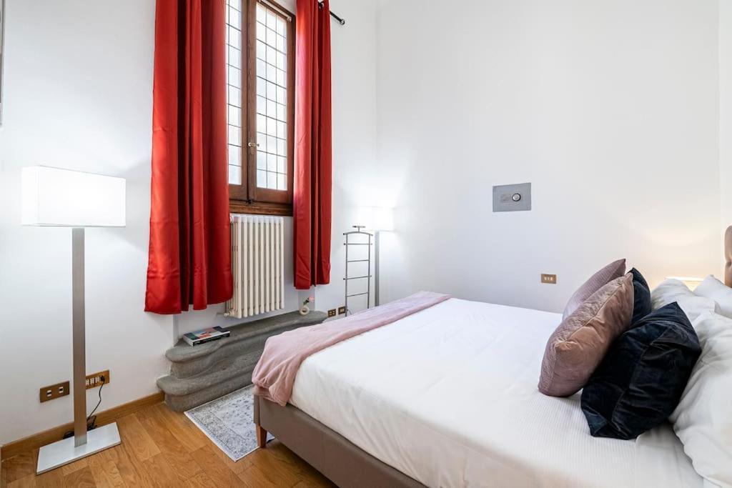 Palace Strozzi 200mq Penthouse 3 King Size Apartment *