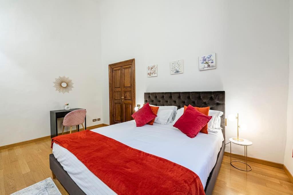 Apartment Palace Strozzi 200mq Penthouse 3 King Size *
