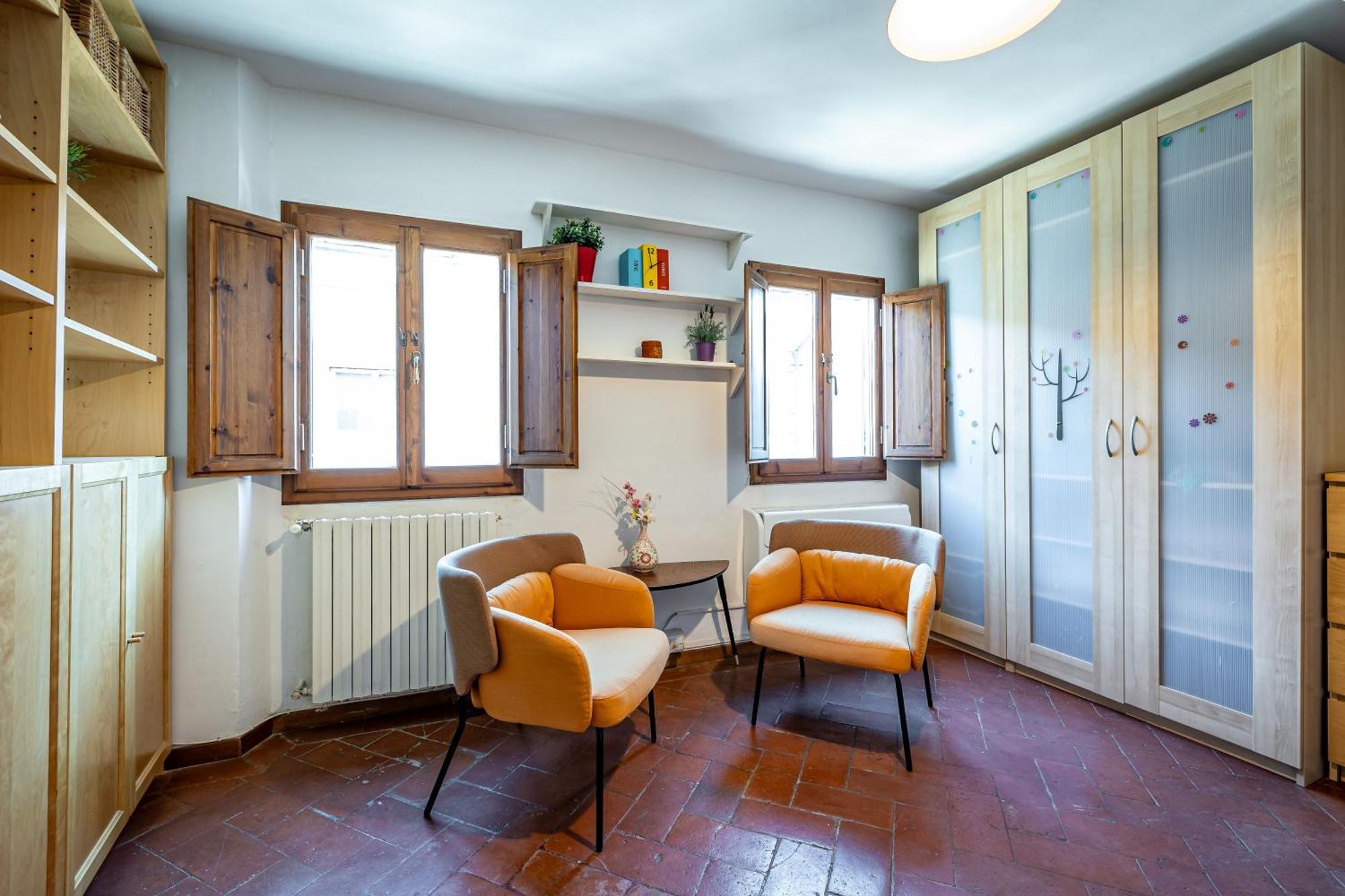 Apartment Roommo Viola Florence