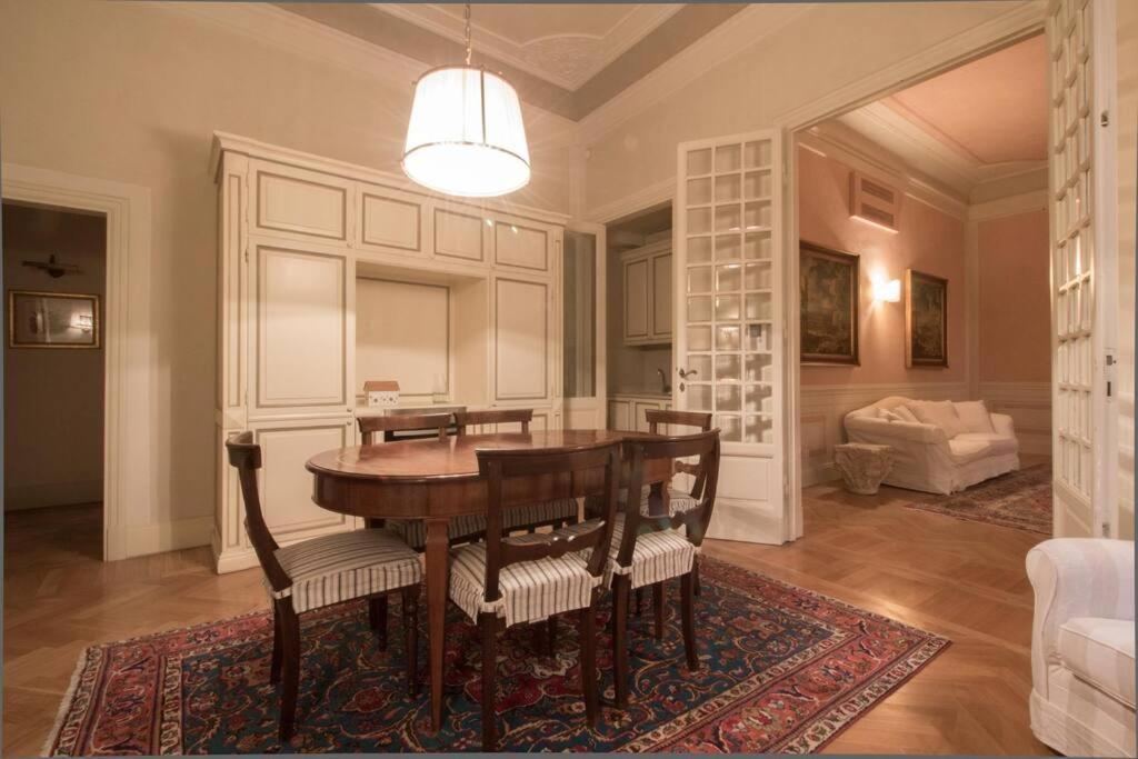 Apartment With Stunning Duomo Views *