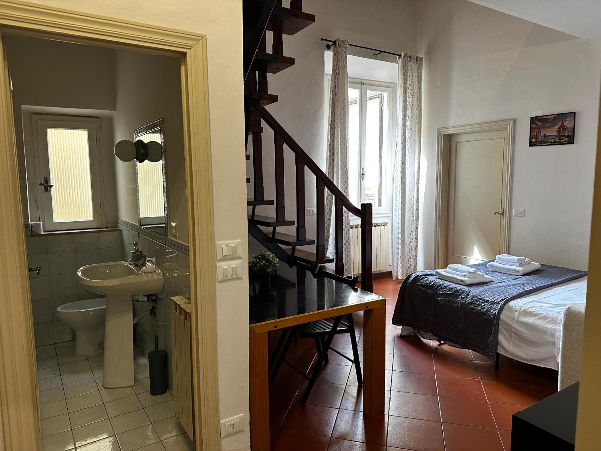 Guicciardini - Boutique In The Heart Of *