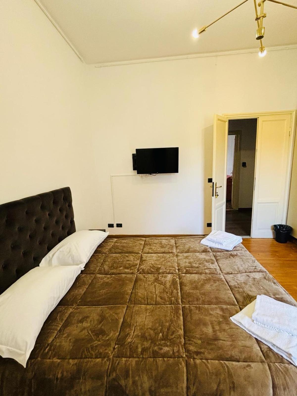 Albizi Bnb Bed & Breakfast *