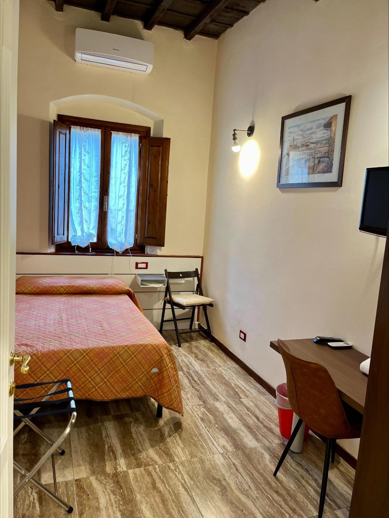 Guest house Cennini 6 *