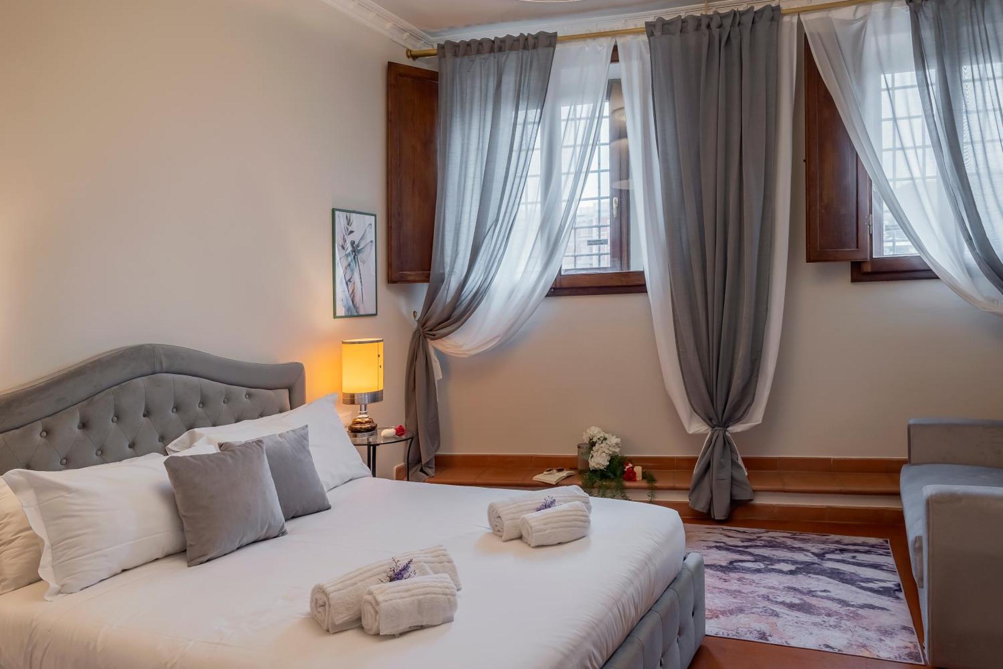 Apartment Lungarno Florence