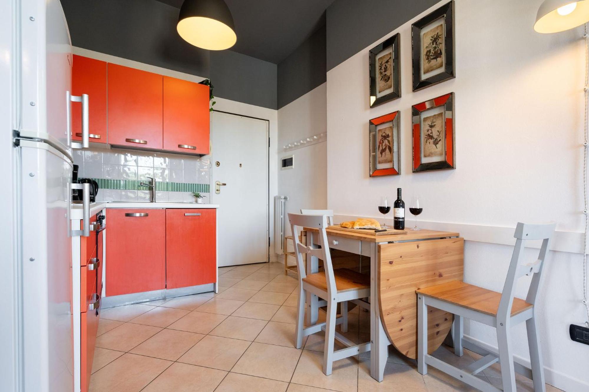 Via Lorenzo Di Credi 3 - Grazioso Con Vista, In Piazza Alberti Vicino Stadio, Nelson Mandela Forum E Con Parcheggio Di Fronte - Charming Apartment *