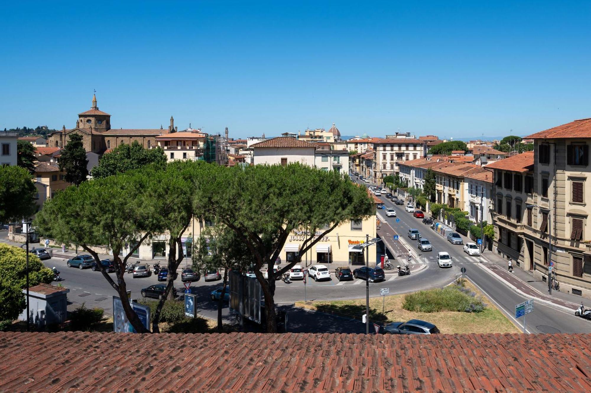 Apartment Via Lorenzo Di Credi 3 - Grazioso Con Vista, In Piazza Alberti Vicino Stadio, Nelson Mandela Forum E Con Parcheggio Di Fronte - Charming Florence