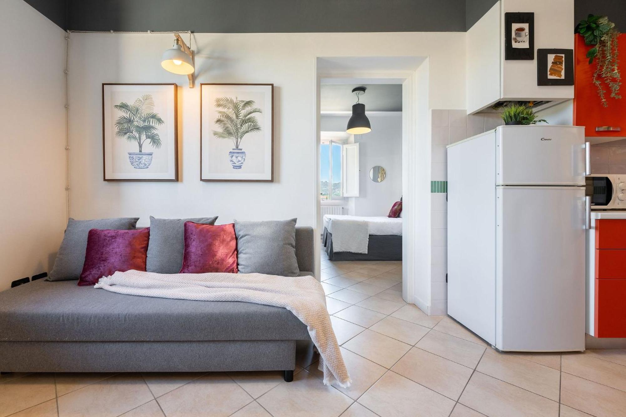 Apartment Via Lorenzo Di Credi 3 - Grazioso Con Vista, In Piazza Alberti Vicino Stadio, Nelson Mandela Forum E Con Parcheggio Di Fronte - Charming