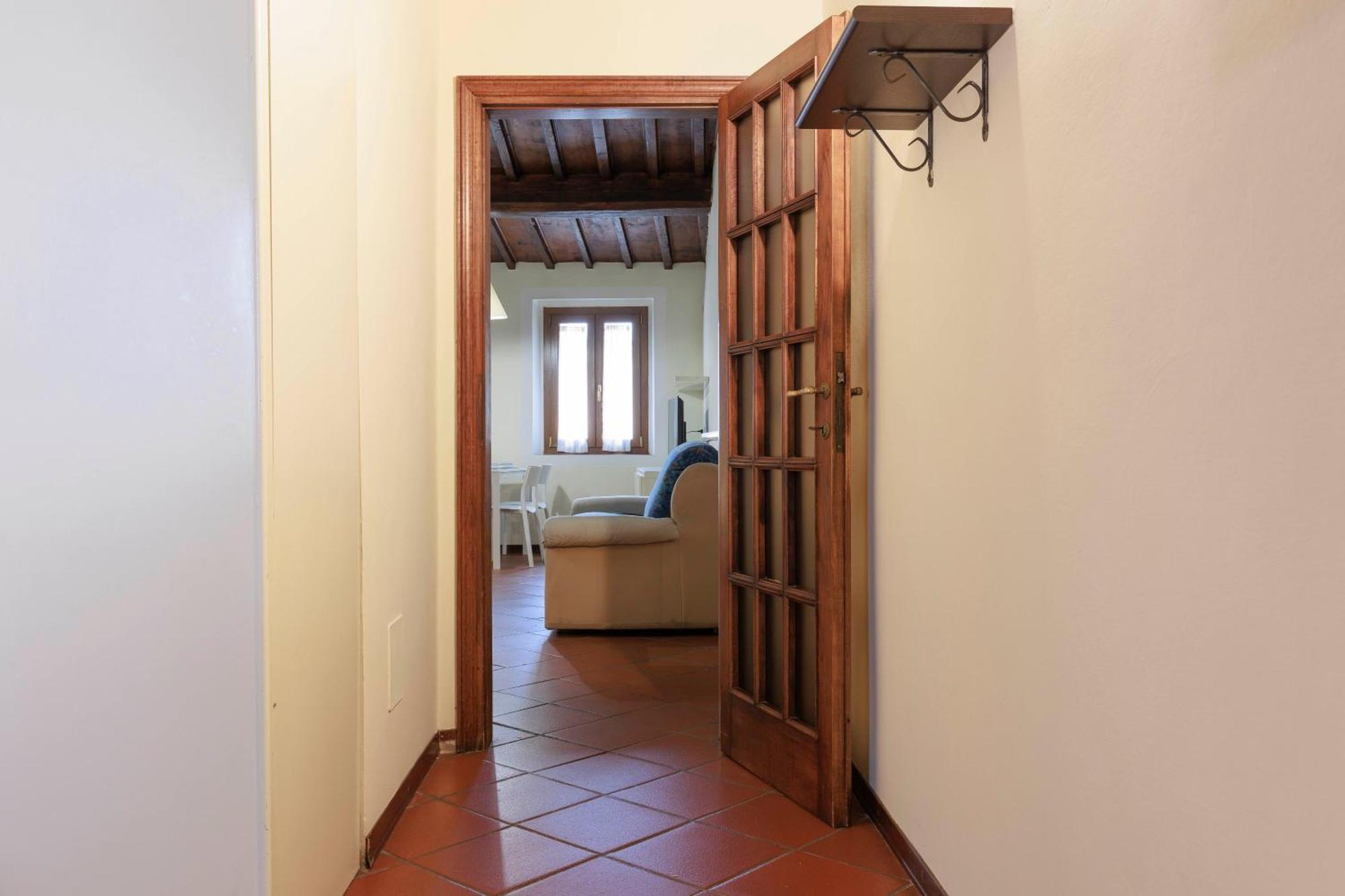 San Frediano Comfortable Apartment *