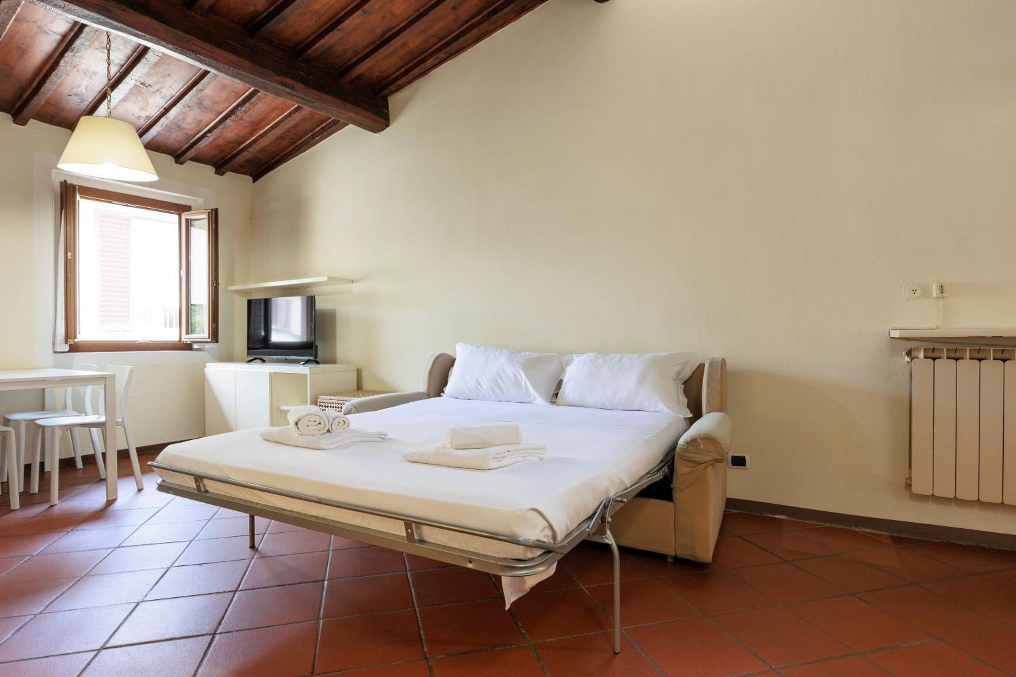 Apartment San Frediano Comfortable Florence