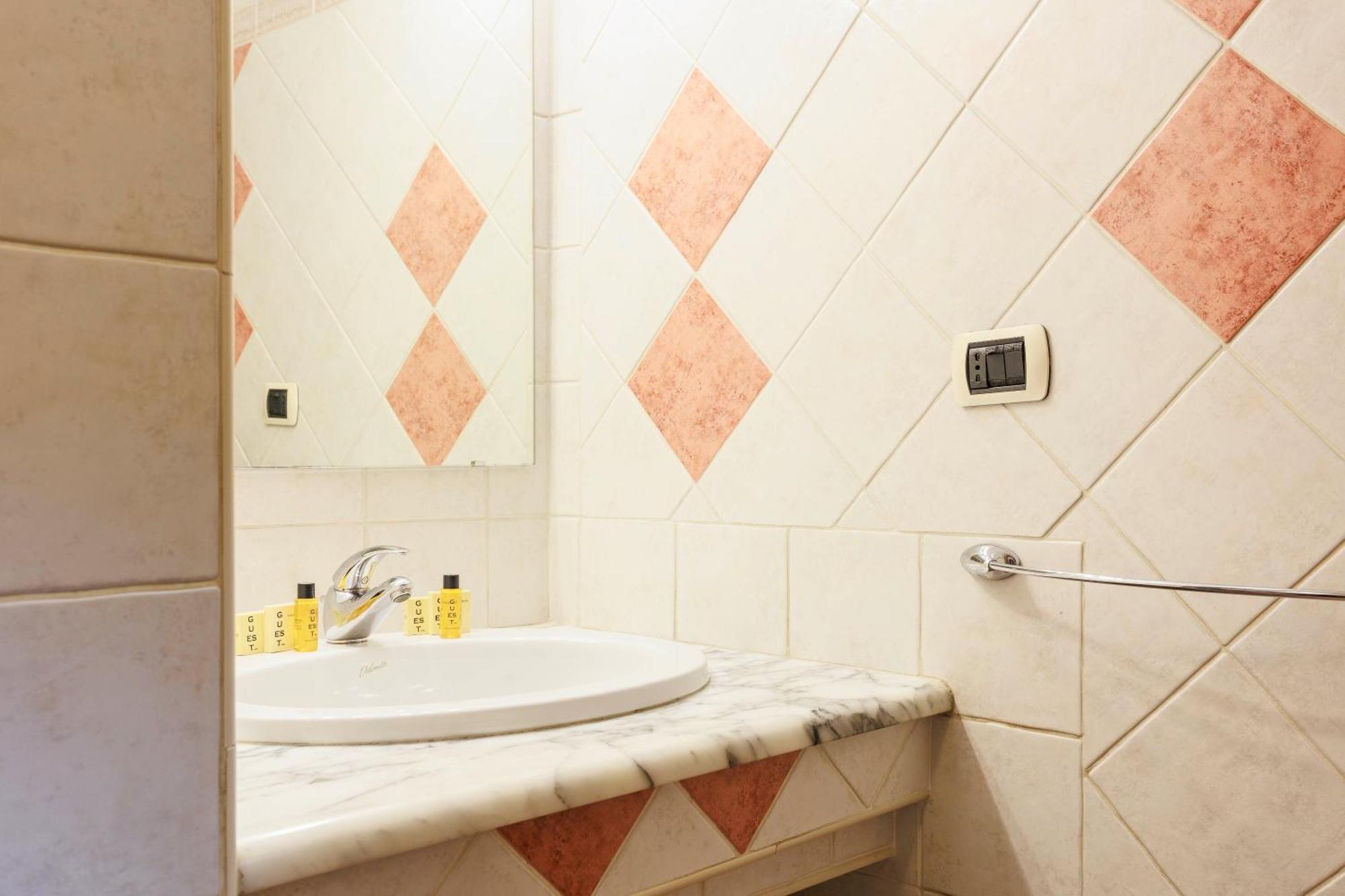 Apartment San Frediano Comfortable Florence