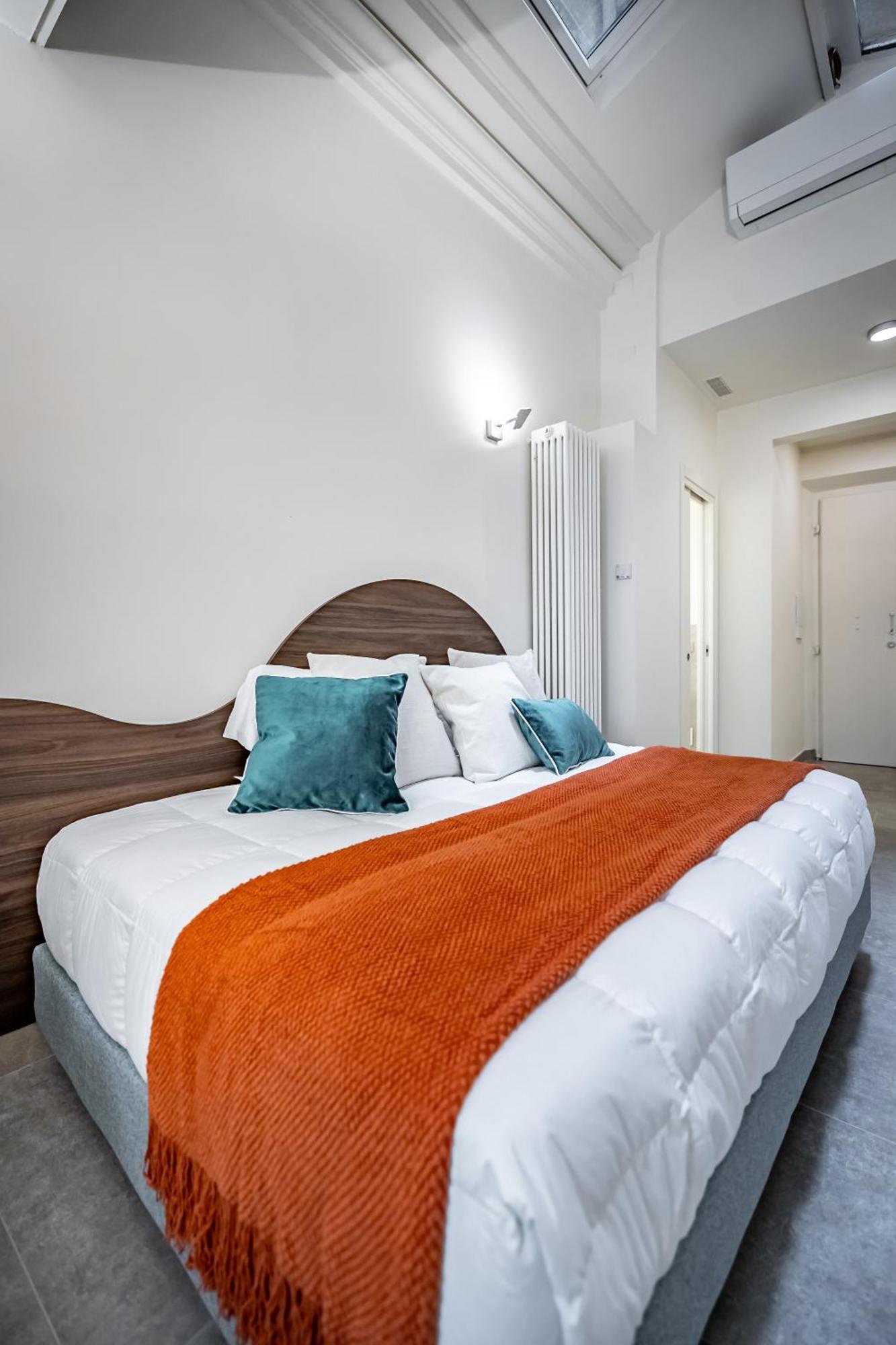 Dimora Collection - Le Corti - Boutique Luxury In A Restored 13th Century Convent, With Sauna And Gym (adults Only) * Firenze
