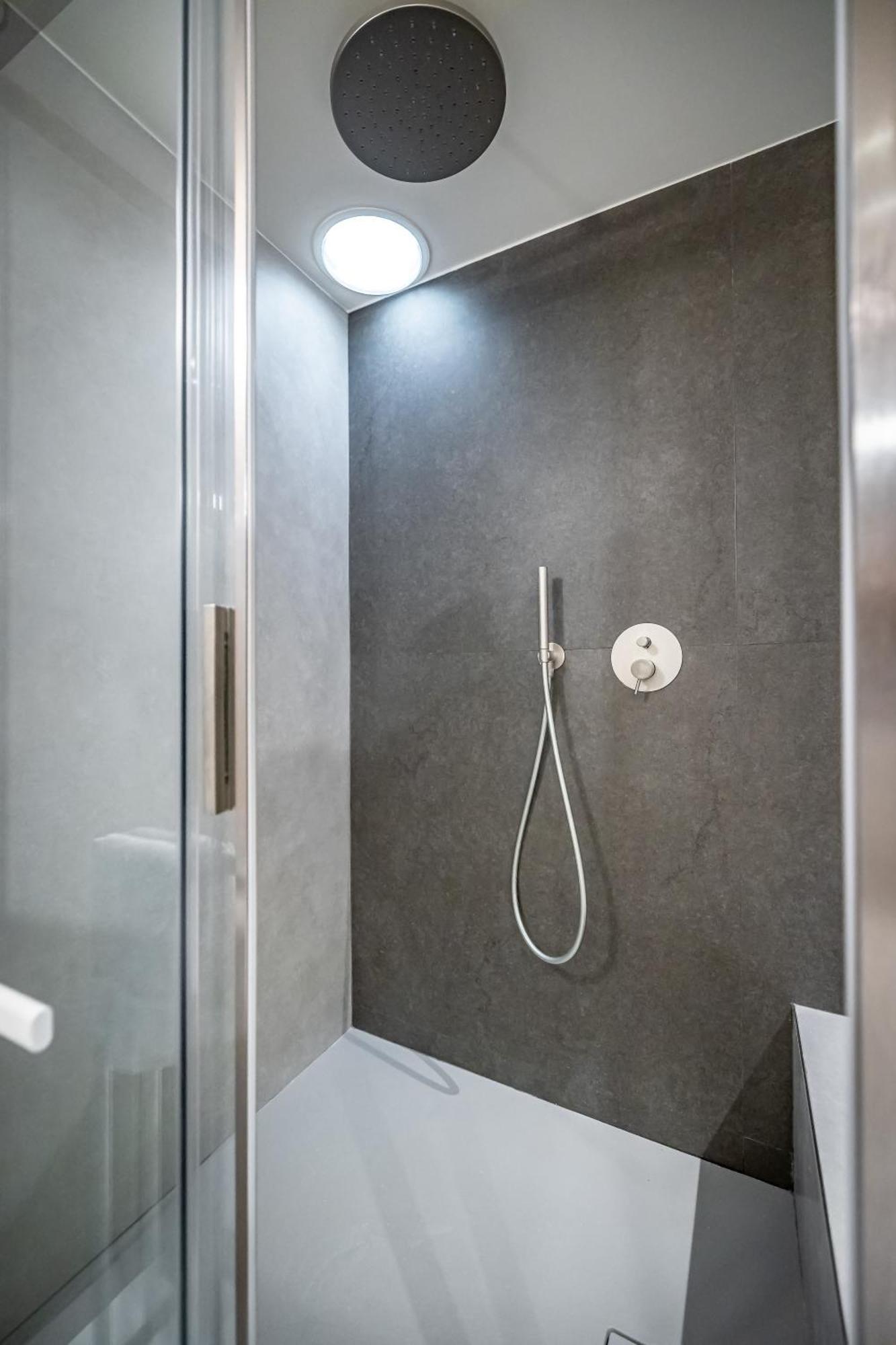 Aparthotel Dimora Collection - Le Corti - Boutique Luxury In A Restored 13th Century Convent, With Sauna And Gym (adults Only) Firenze