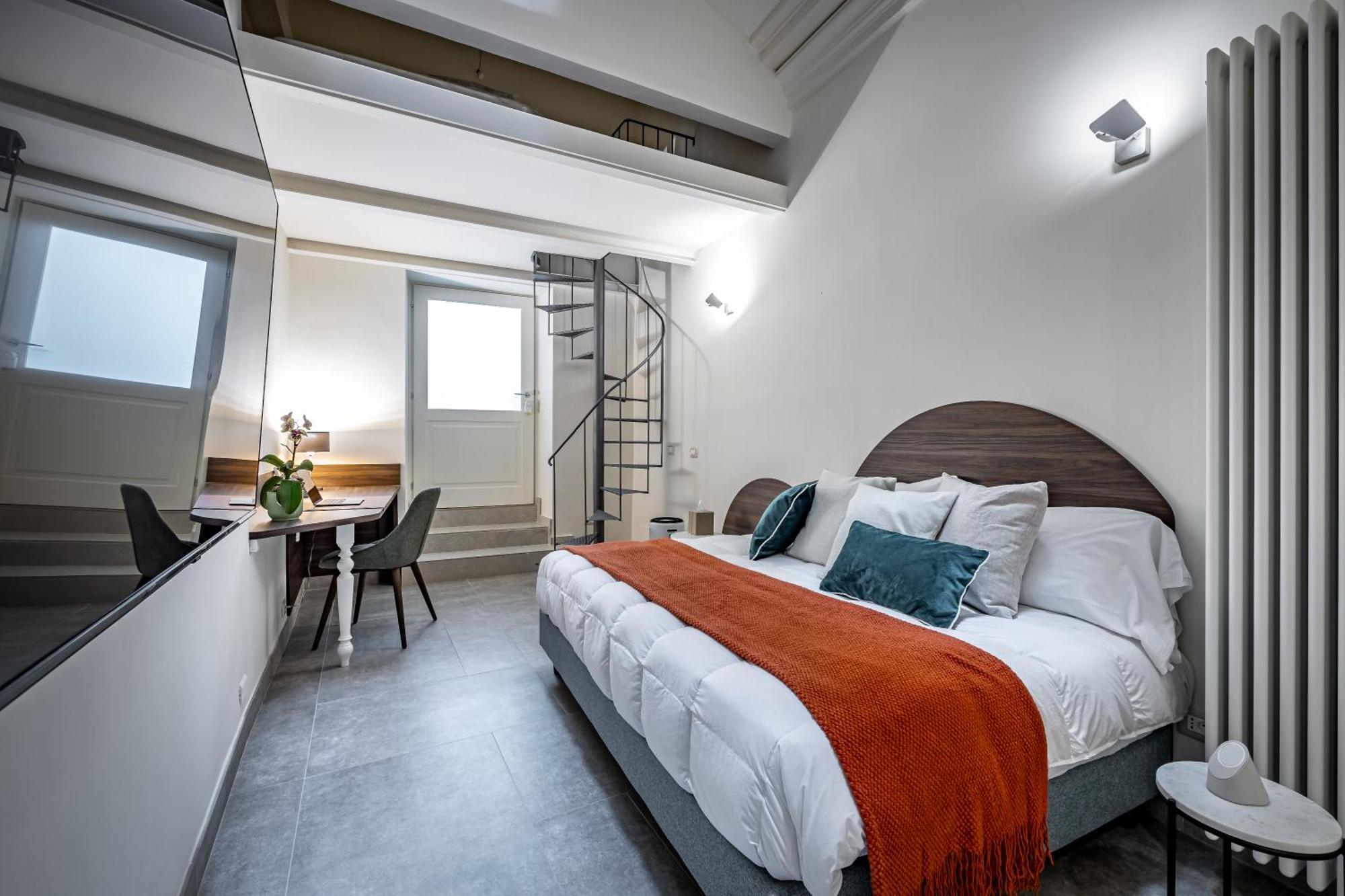 Dimora Collection - Le Corti - Boutique Luxury In A Restored 13th Century Convent, With Sauna And Gym (adults Only) Firenze