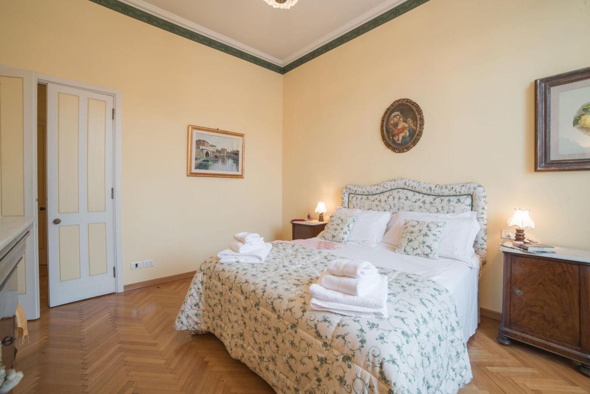 Italian Experience-duomo Apartment *
