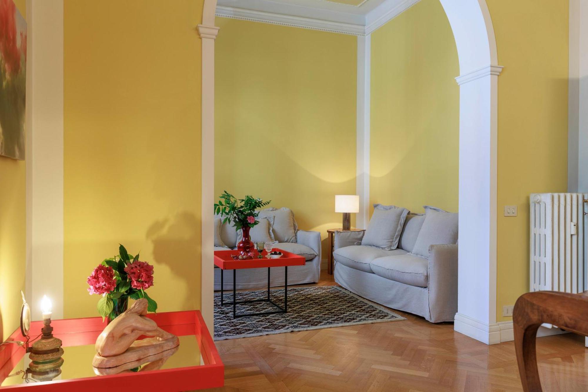 Apartment Huge With Private Garden
