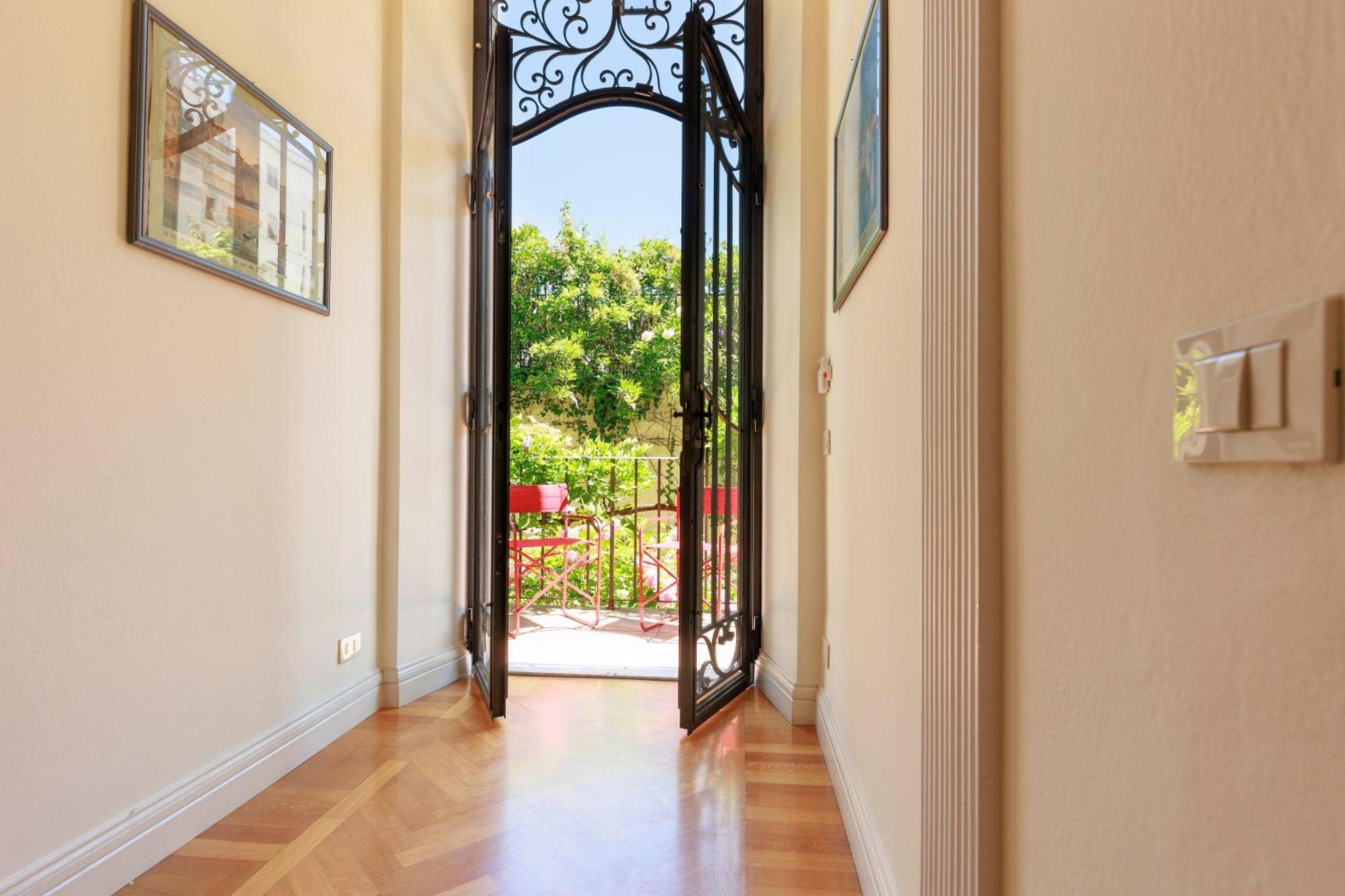 Apartment Huge With Private Garden Florence