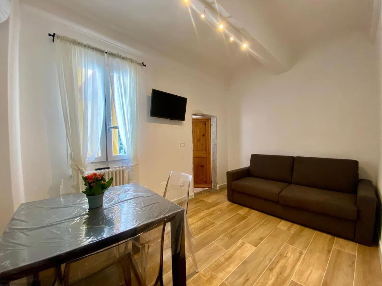 Apartment Flat In Centro Storico La Casa Di Luna