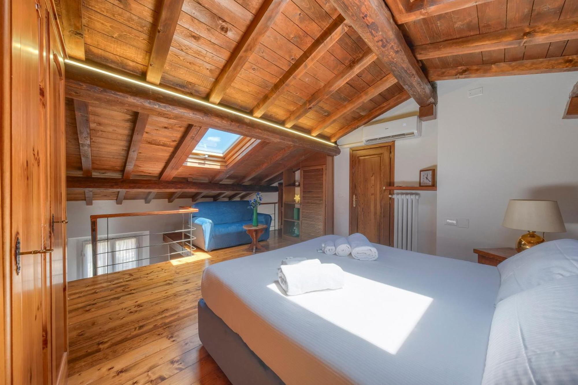 Romantic - Charm Ed Eleganza Nel Cuore Di Apartment *