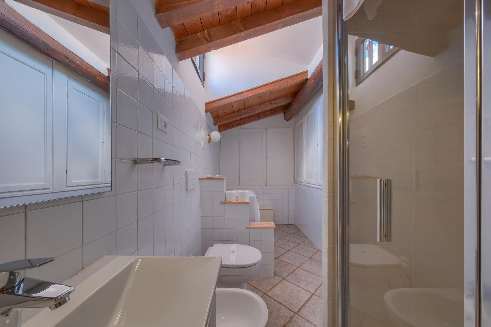 Romantic - Charm Ed Eleganza Nel Cuore Di *