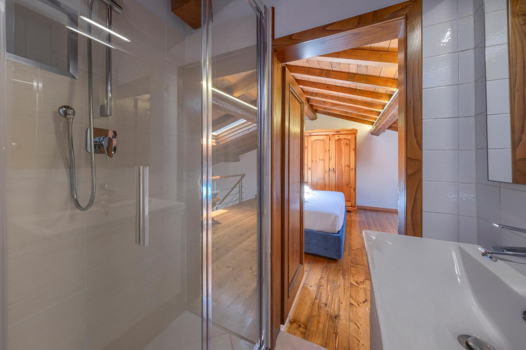Romantic - Charm Ed Eleganza Nel Cuore Di Apartment