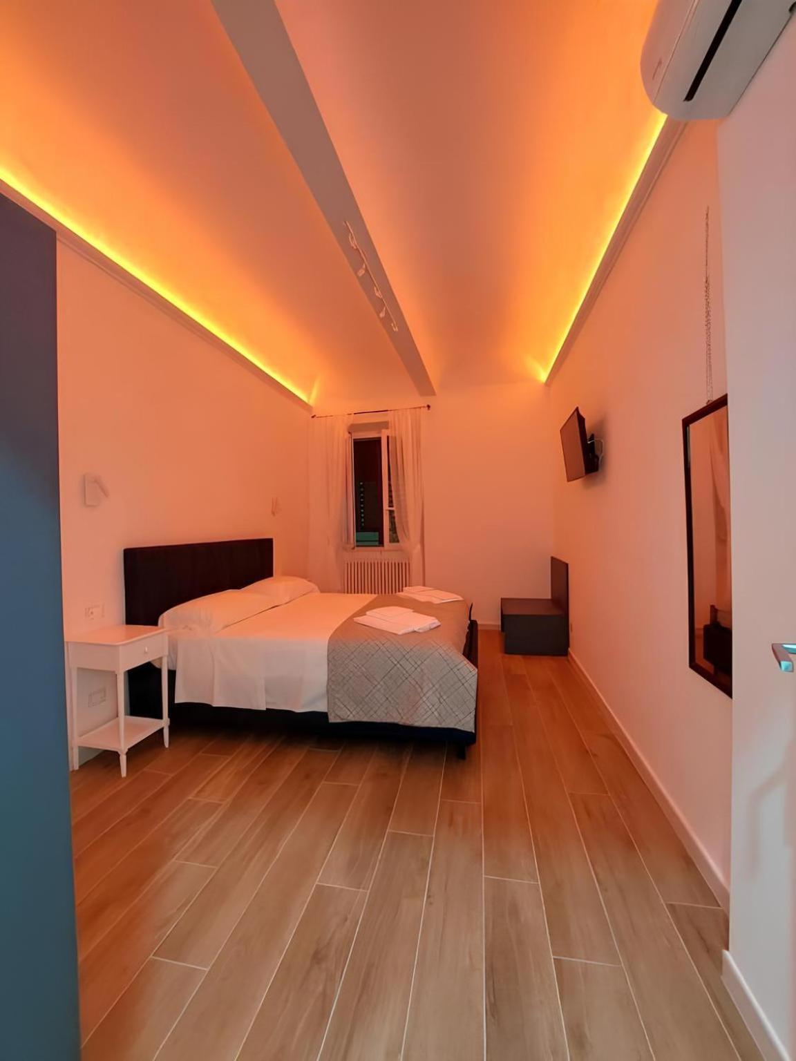 Apartment Flat In Centro Storico La Casa Di Luna *