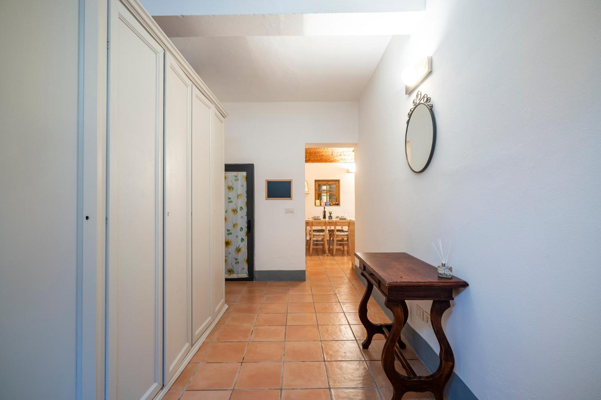 Apartment Station With Garden Florence