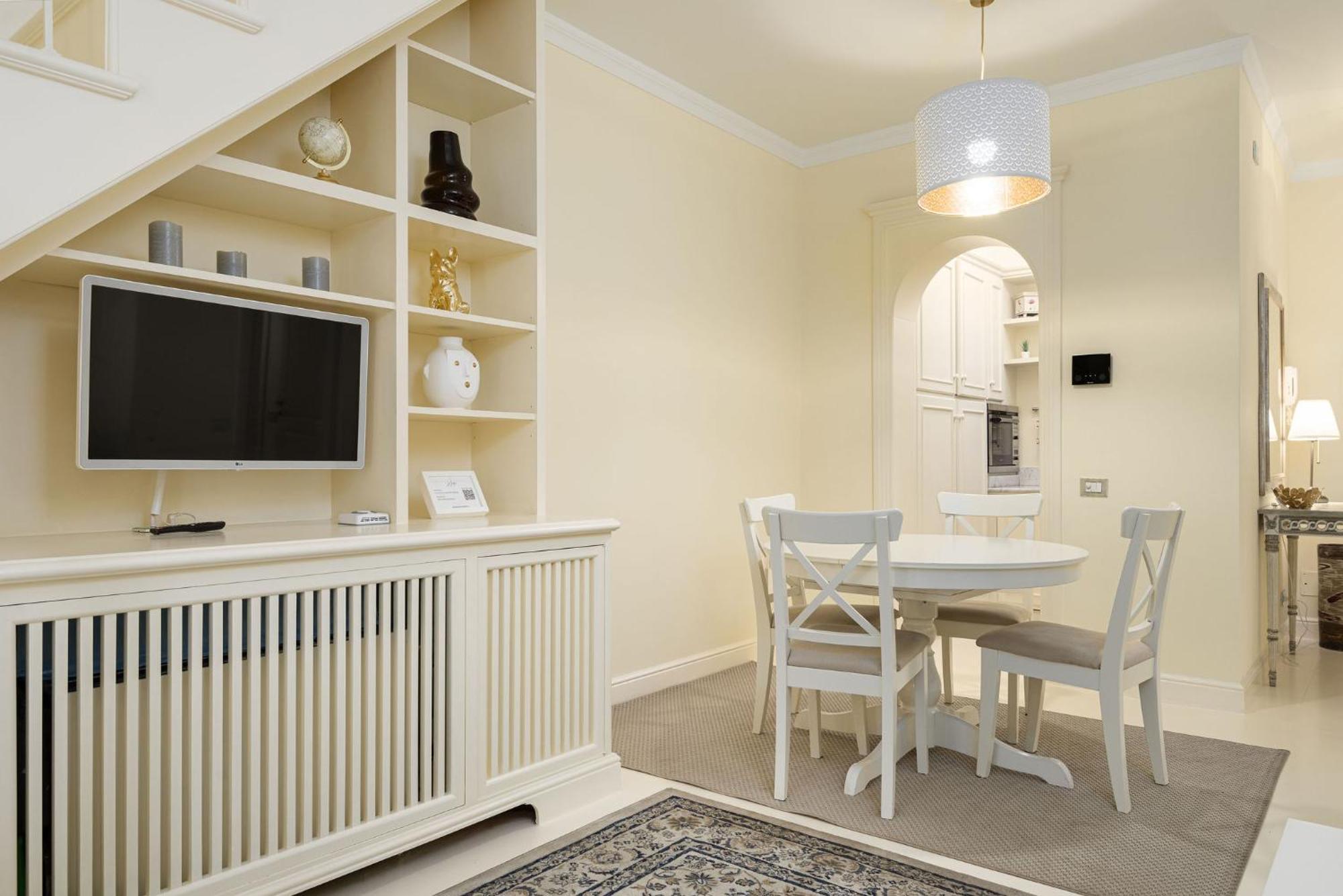 Apartment Unyca - Luxury Florence