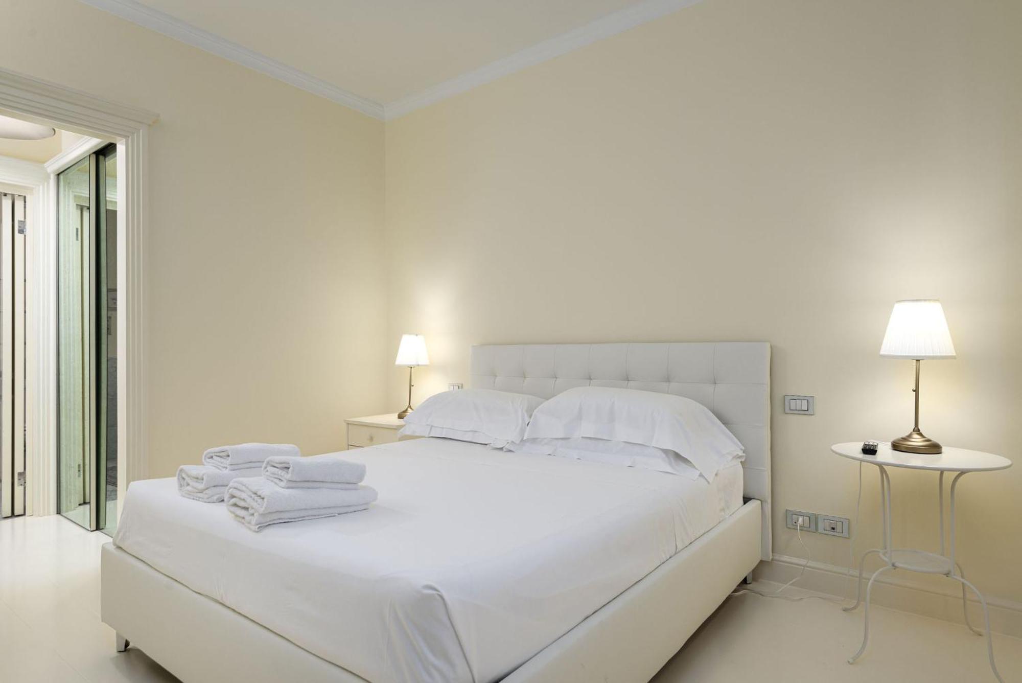 Unyca - Luxury Apartment