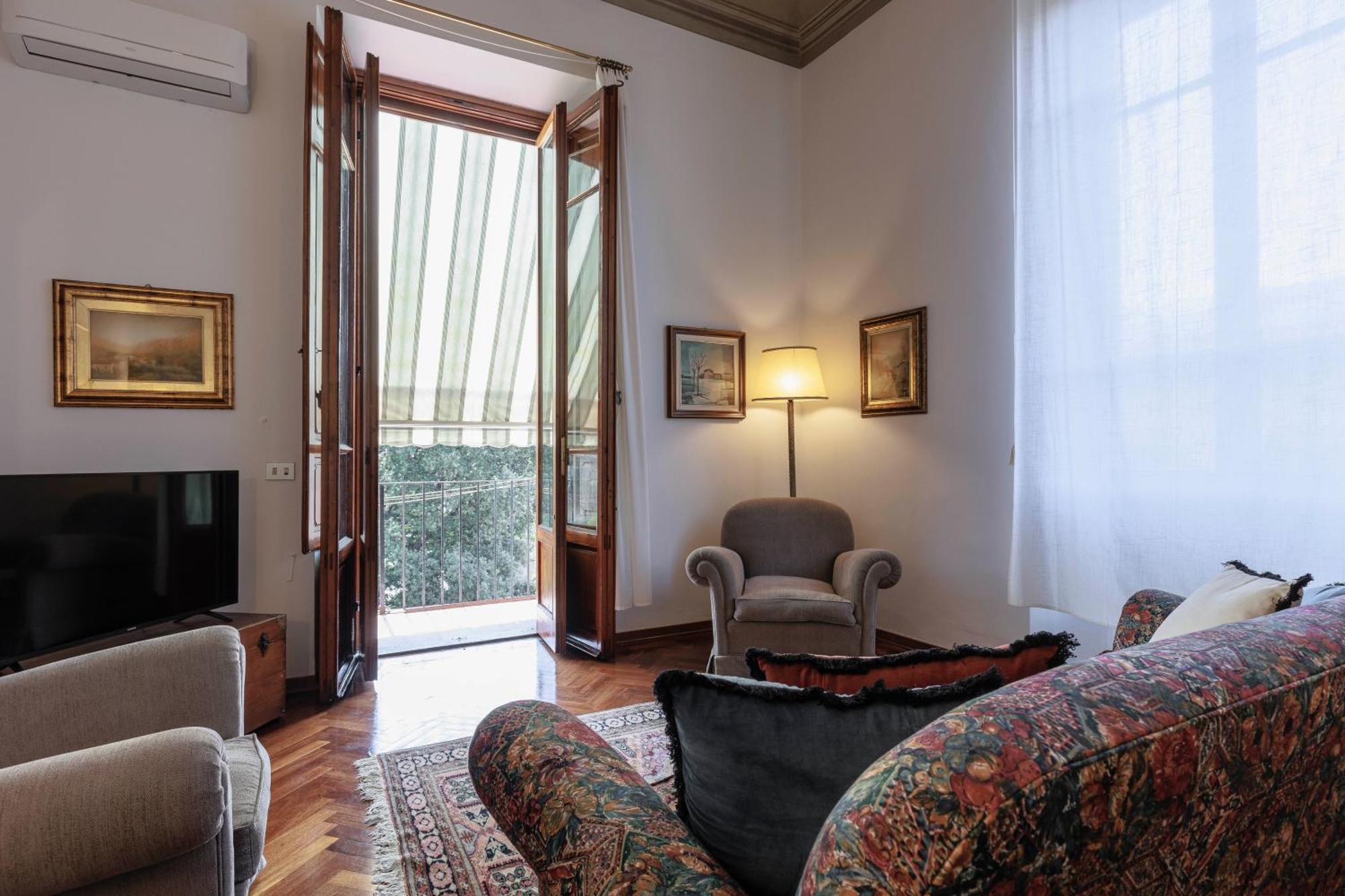 Spartaco Prestigious Apartment