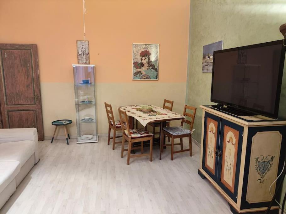 Casa Lori - Ai Piedi Di Piazzale Michelangelo Apartment *