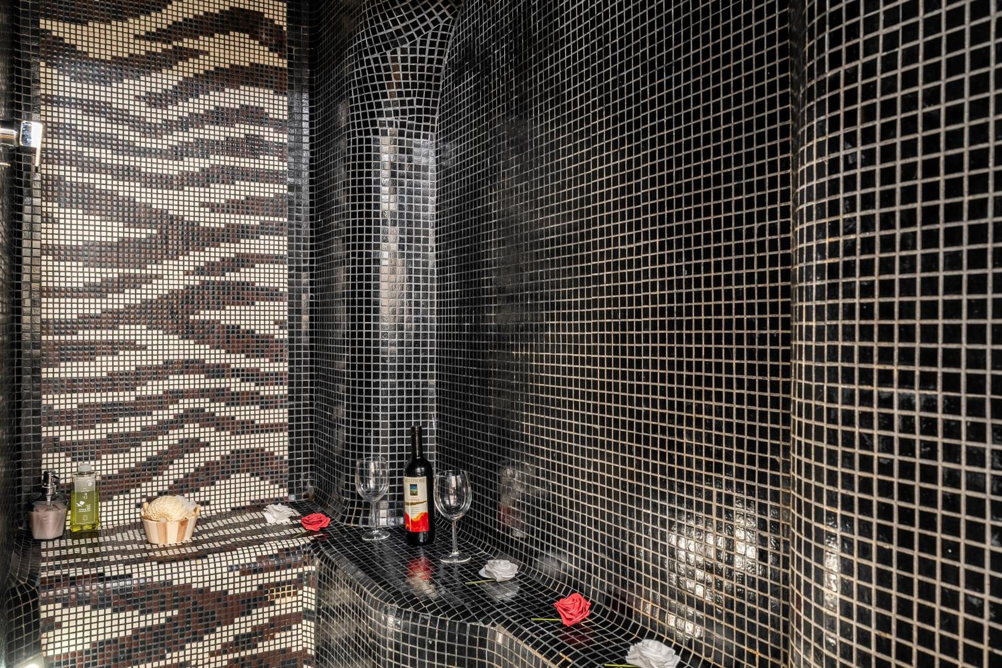 Duomo View And Hammam