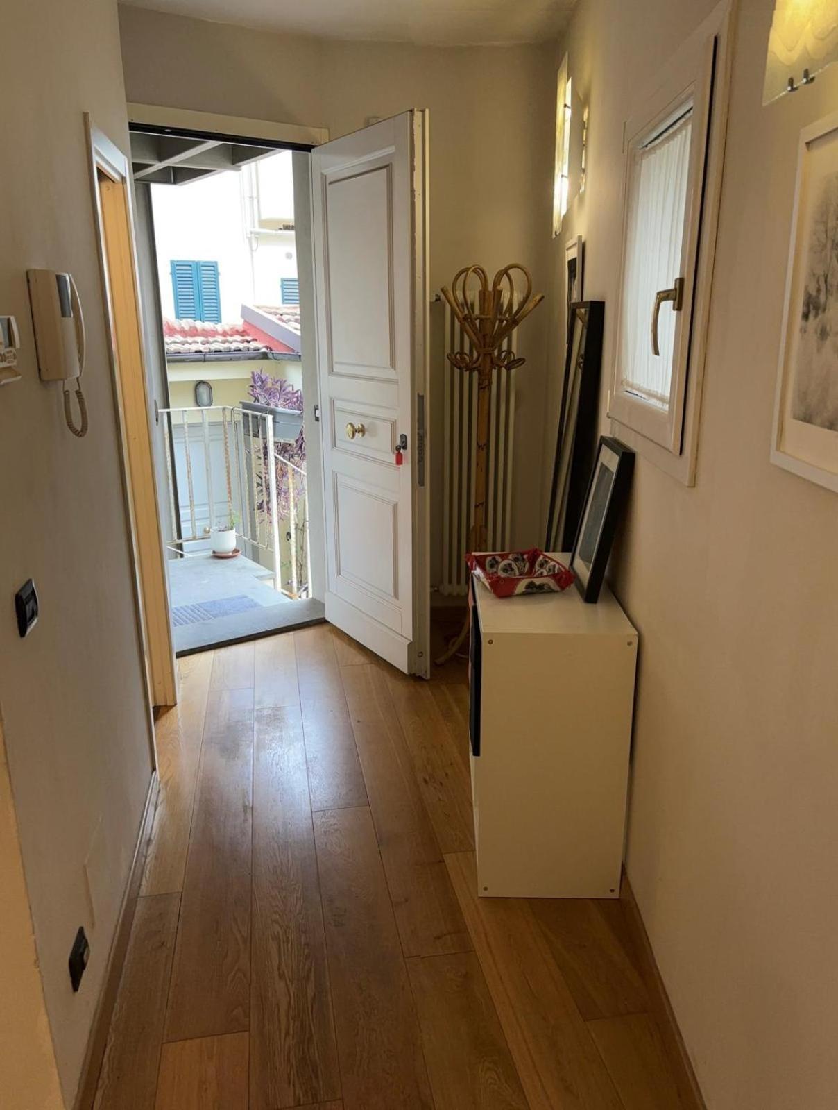 Sam's & Cosy By The Old Town Appartamento