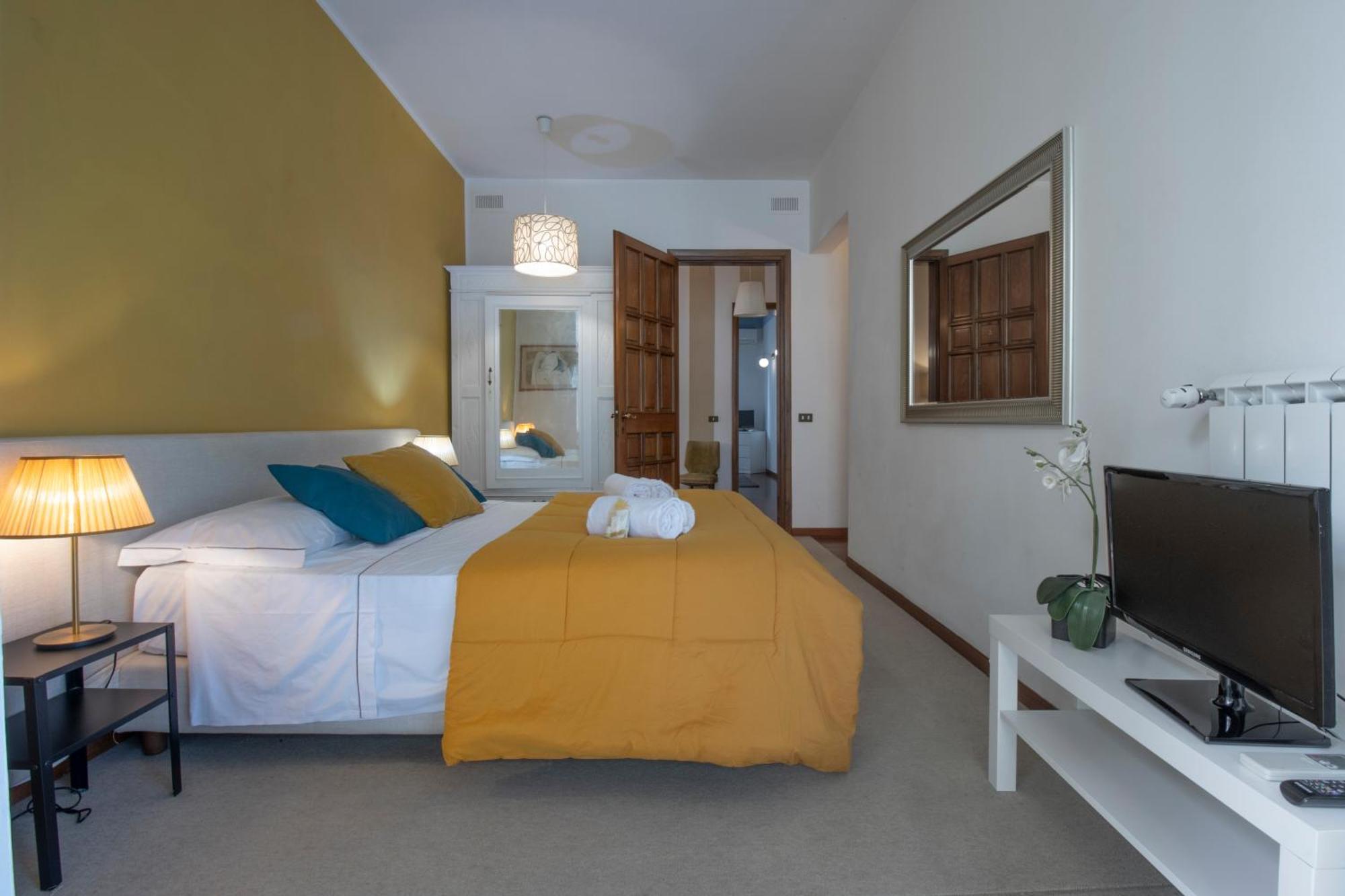 Lia - In With Private Garden And Pool Firenze